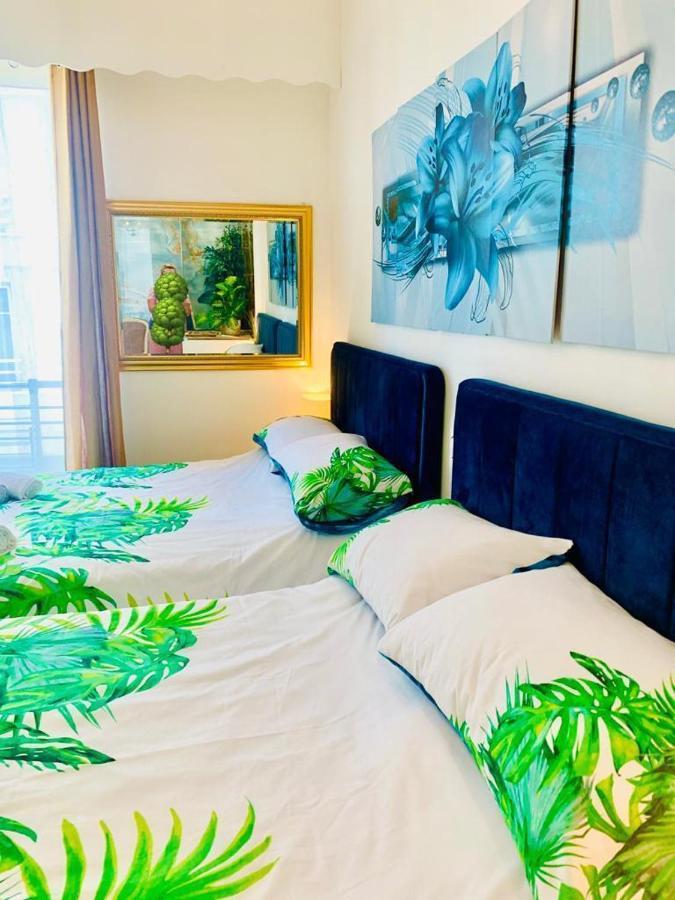 Endless Stunning Mediterranean Sea Views Promenade Des Anglais Nice Luaran gambar