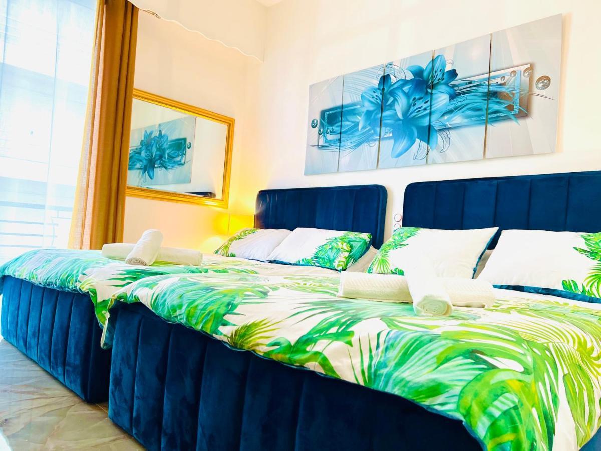 Endless Stunning Mediterranean Sea Views Promenade Des Anglais Nice Luaran gambar