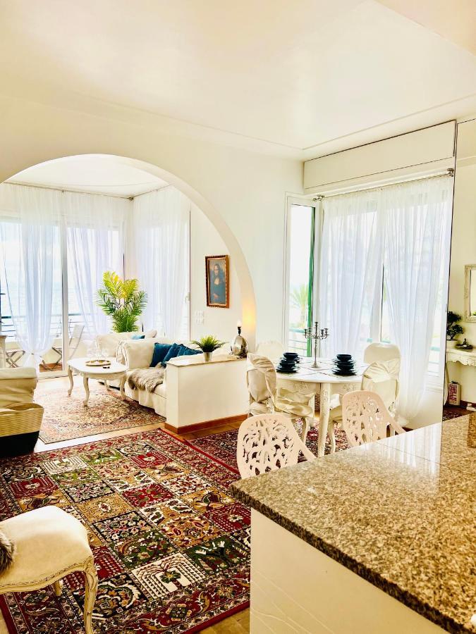 Endless Stunning Mediterranean Sea Views Promenade Des Anglais Nice Luaran gambar